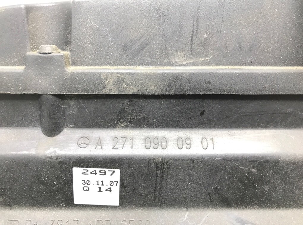 Корпус воздушного фильтра для Mercedes C W204, 2008 г. 1.8 i бензин б/у — фото 5