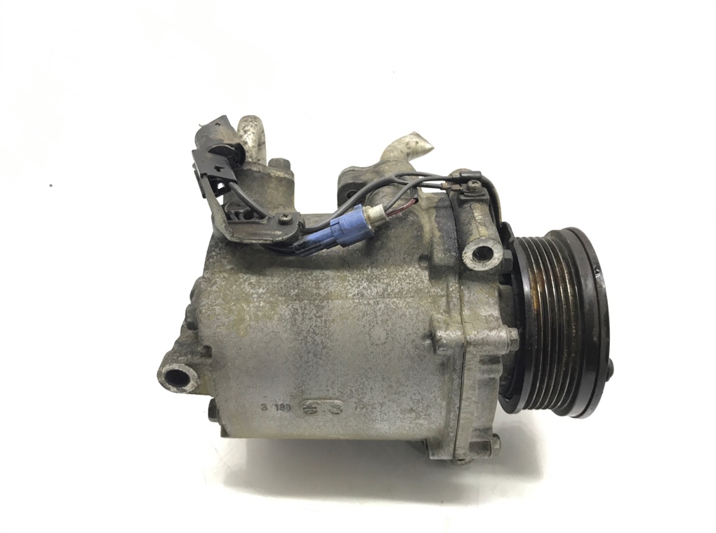 Компрессор кондиционера для Mitsubishi Lancer, 2011 г. 2.0 DiD дизель б/у — фото 2
