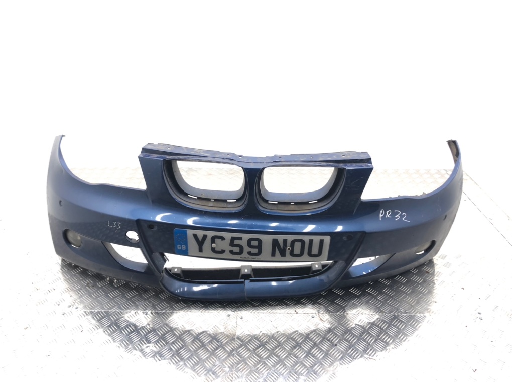 Бампер передний для BMW 1 E87/E81/E82/E88, 2009 г. 2.0 TD дизель б/у