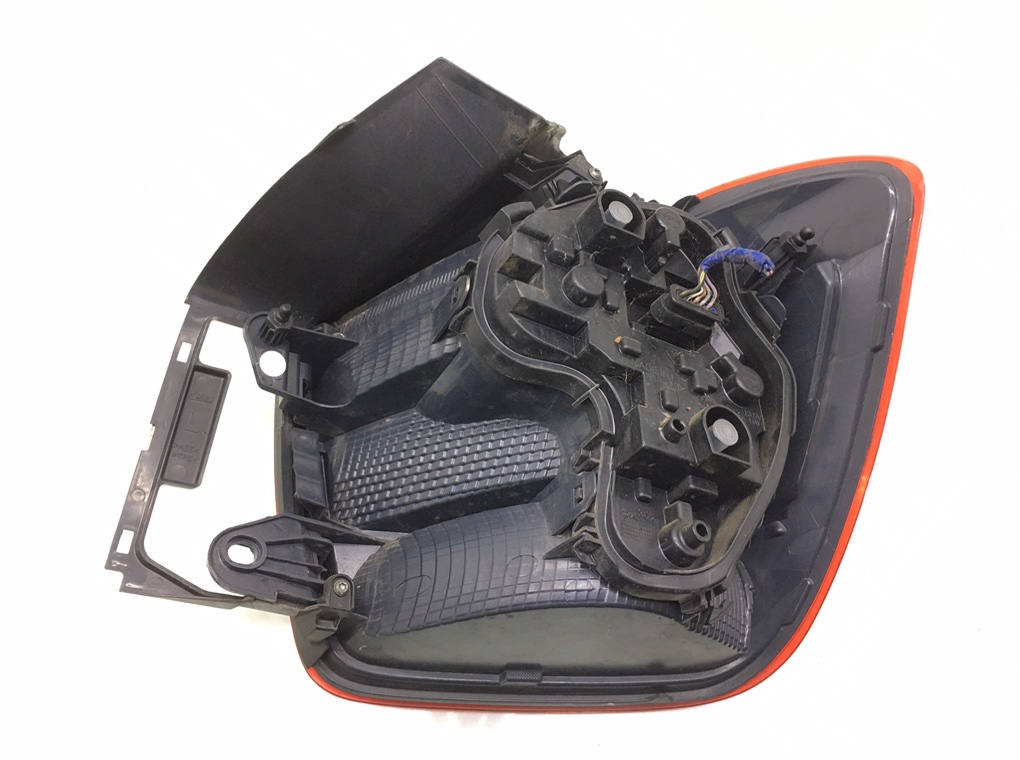 Фонарь задний левый для BMW 1 F20/F21, 2012 г. 2.0 TD дизель б/у — фото 4