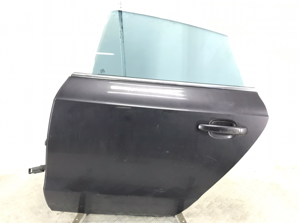 Дверь задняя левая для Audi A5, 2011 г. 2.0 TDi дизель б/у