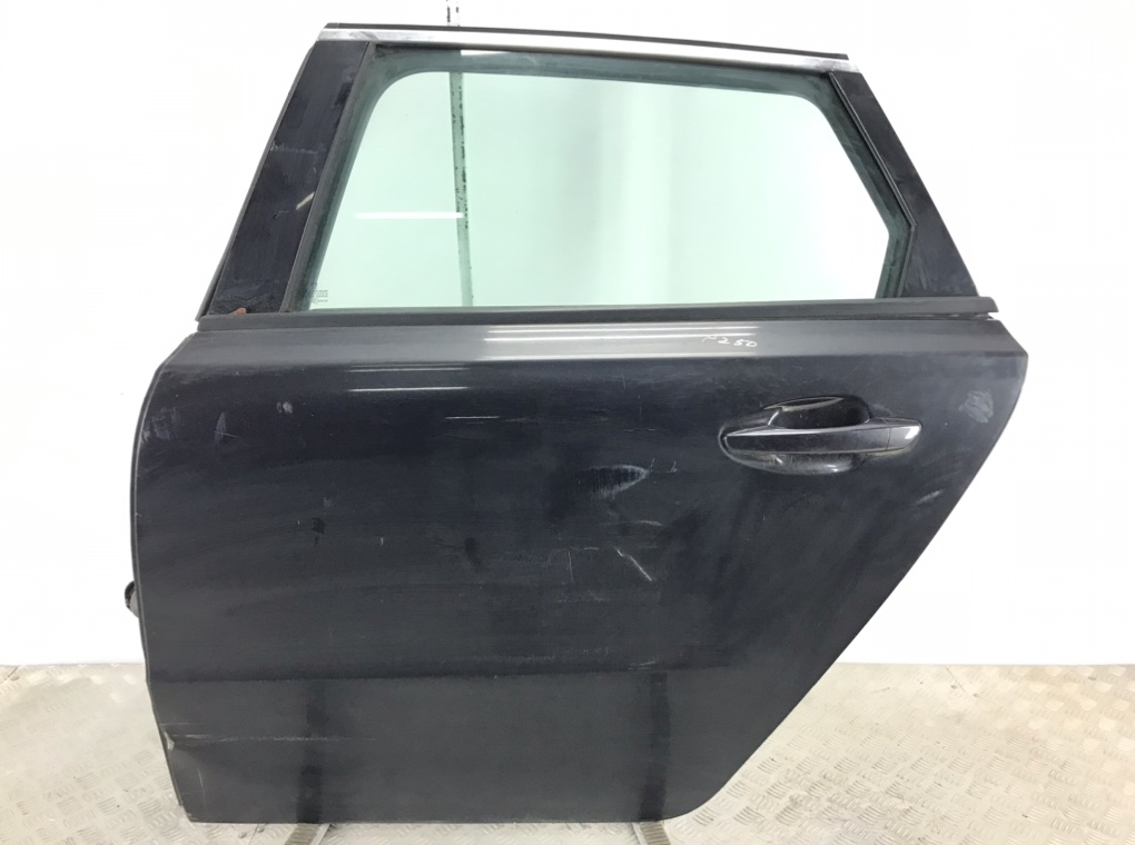 Дверь задняя левая для Peugeot 508, 2012 г. 2.0 HDI дизель б/у