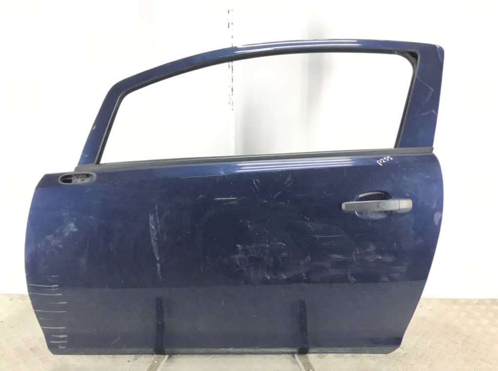 Дверь передняя левая для Opel Corsa, 2011 г. 1.0 i бензин б/у