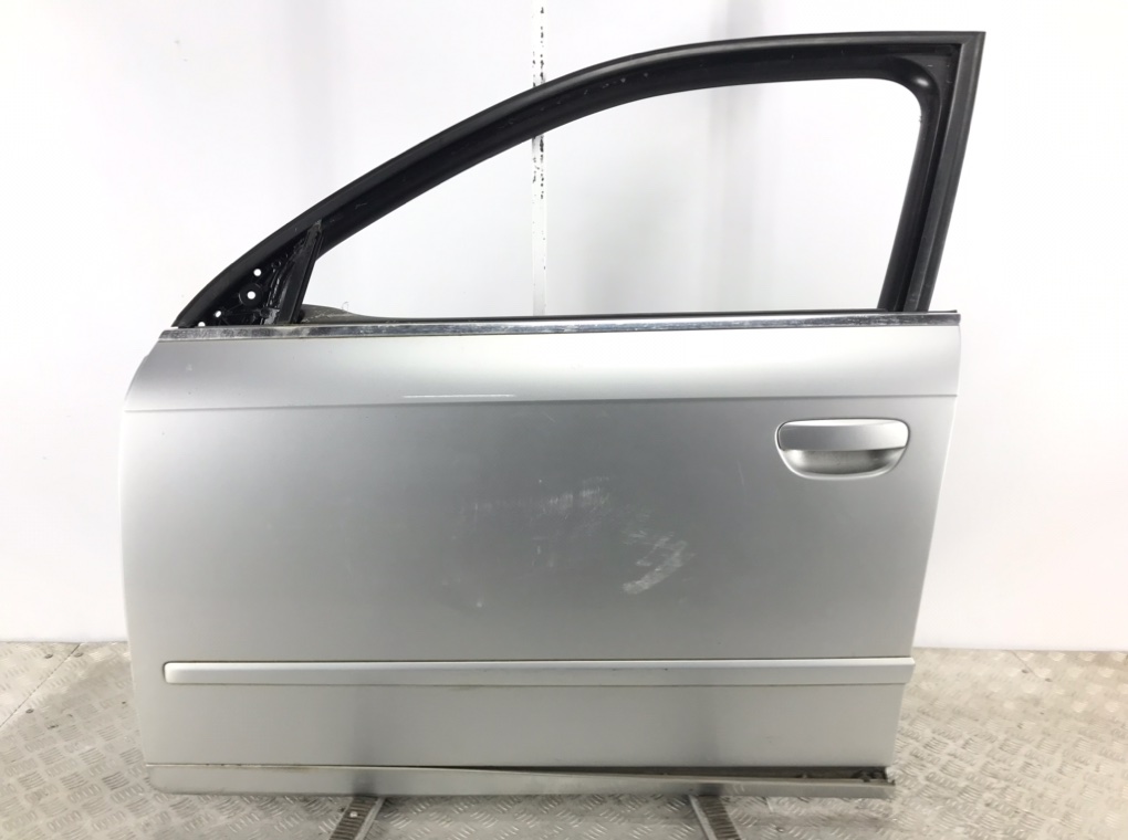 Дверь передняя левая для Audi A4, 2005 г. 2.0 TDi дизель б/у