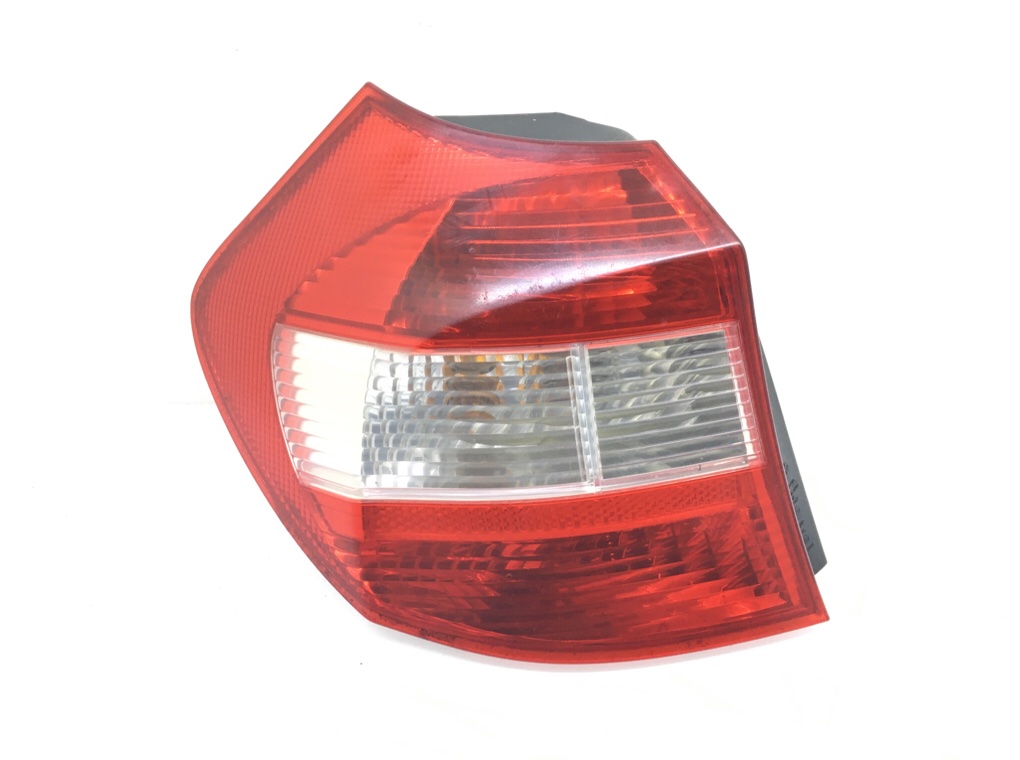 Фонарь задний левый для BMW 1 E87/E81/E82/E88, 2006 г. 2.0 TD дизель б/у