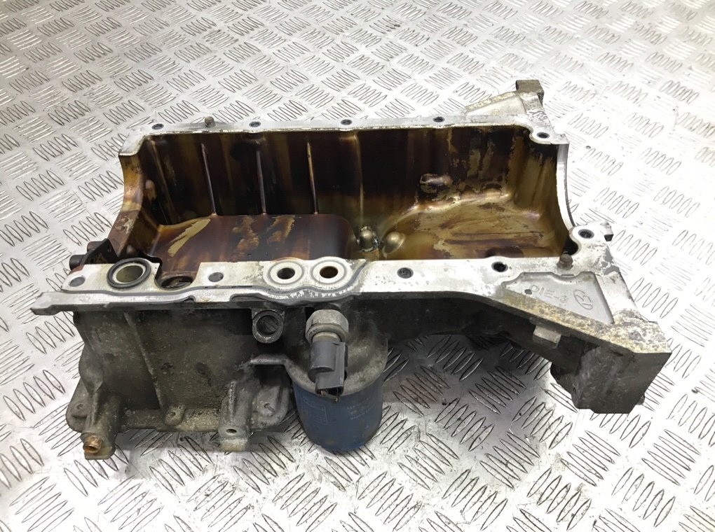 Поддон для Hyundai i20, 2010 г. 1.2 i бензин б/у