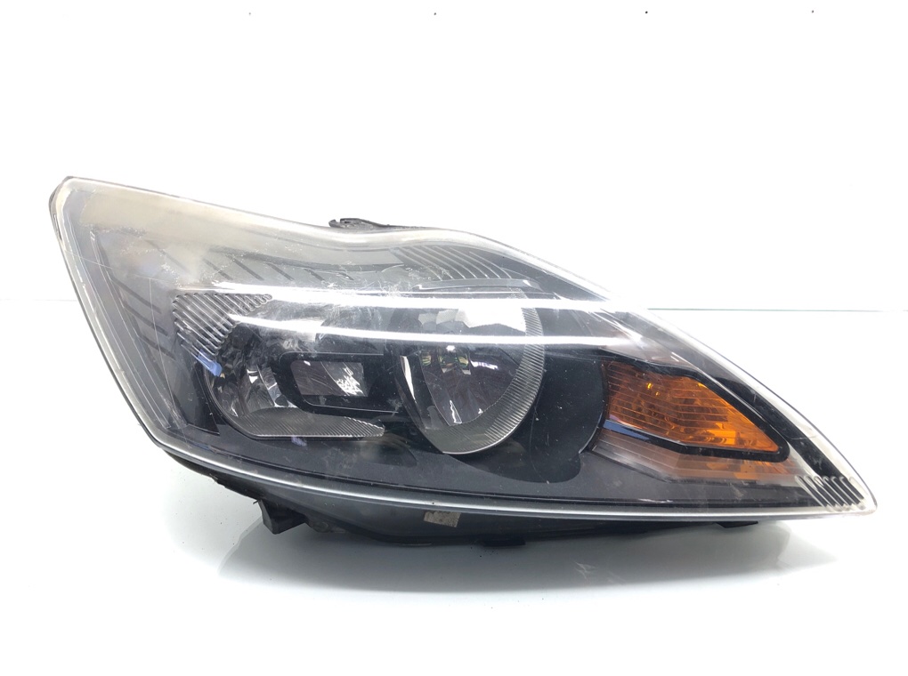 Фара правая для Ford Focus, 2010 г. 1.6 i бензин б/у