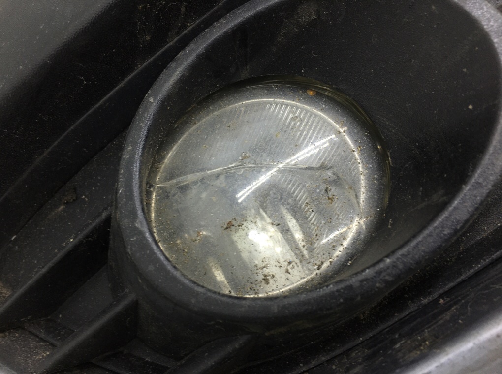 Бампер передний для Opel Astra, 2007 г. 1.6 Ti бензин б/у — фото 11