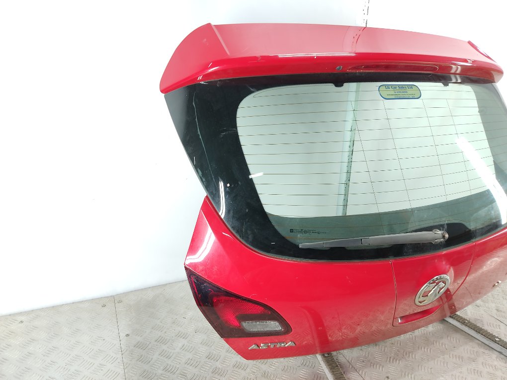 Крышка багажника для Opel Astra, 2014 г. 1.6 i бензин б/у — фото 2