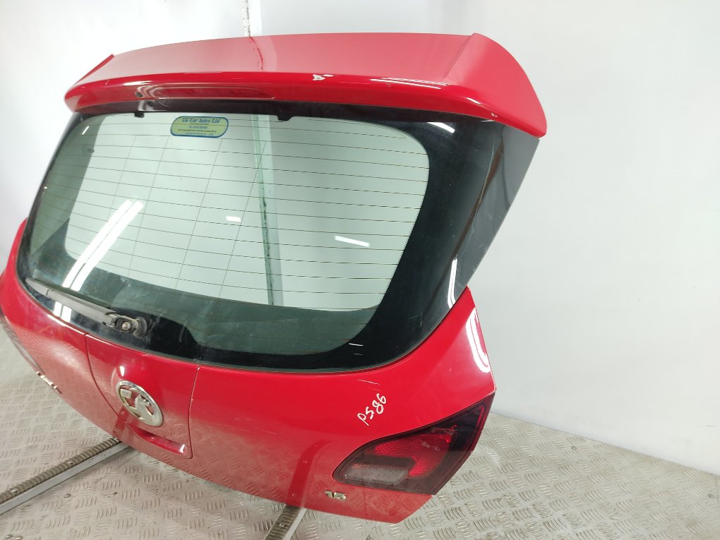 Крышка багажника для Opel Astra, 2014 г. 1.6 i бензин б/у — фото 3