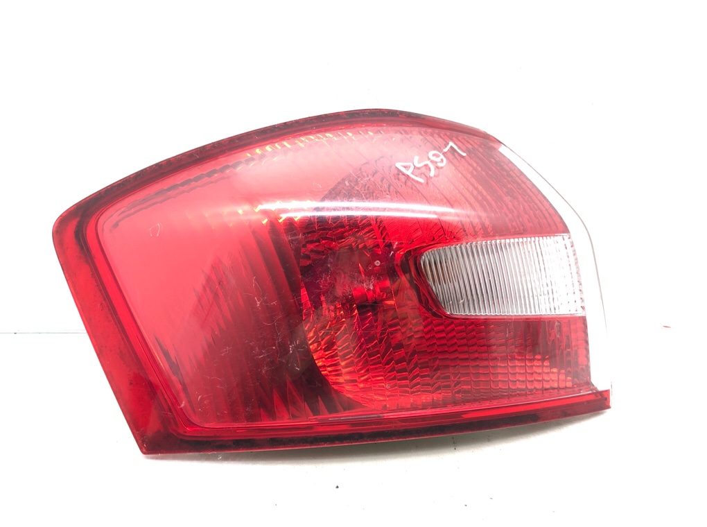 Фонарь задний левый для Ford Kuga, 2009 г. 2.0 TDCi дизель б/у