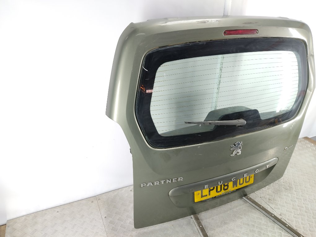 Крышка багажника для Peugeot Partner, 2008 г. 1.6 HDi дизель б/у — фото 2