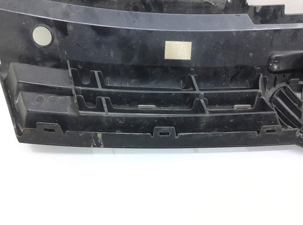 Решетка радиатора для Volkswagen Polo, 2009 г. 1.4 i бензин б/у — фото 5