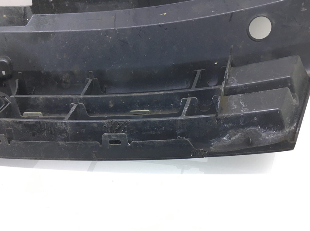 Решетка радиатора для Volkswagen Polo, 2009 г. 1.4 i бензин б/у — фото 6