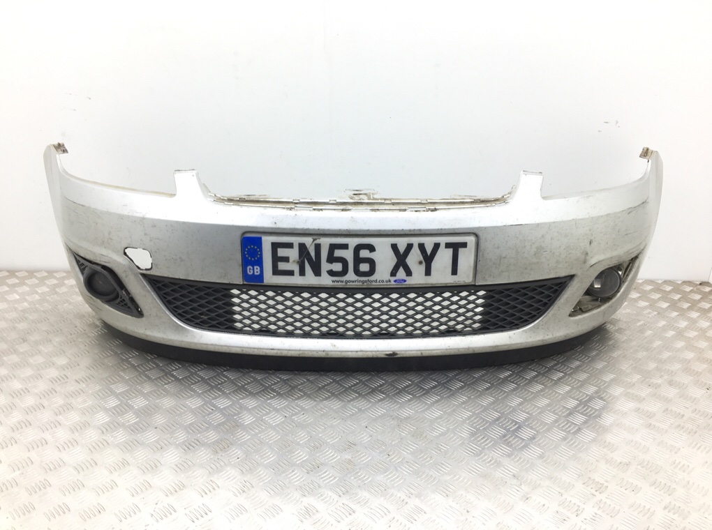 Бампер передний для Ford Fiesta, 2006 г. 1.4 i бензин б/у