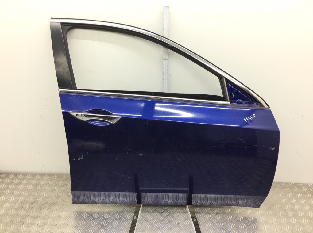 Дверь передняя правая для Honda Accord, 2008 г. 2.2 D дизель б/у