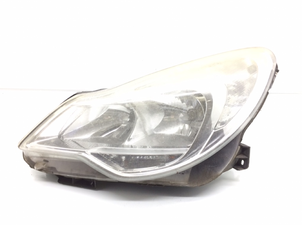 Фара левая для Opel Corsa, 2012 г. 1.2 i бензин б/у