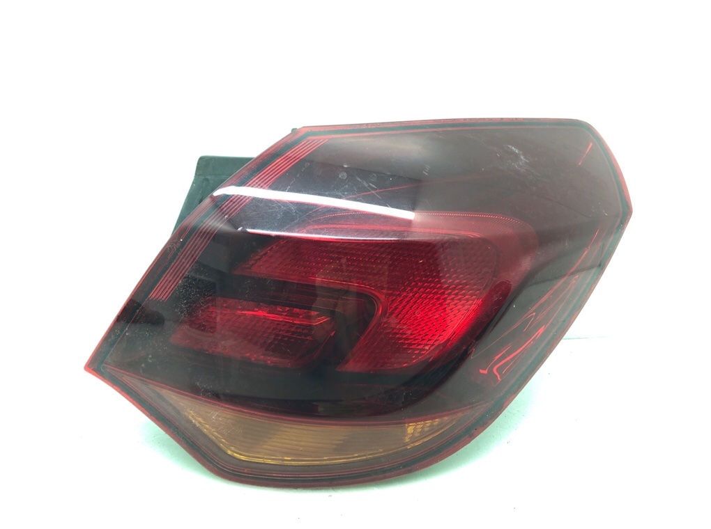 Фонарь задний правый для Opel Astra, 2011 г. 1.7 CDTi дизель б/у