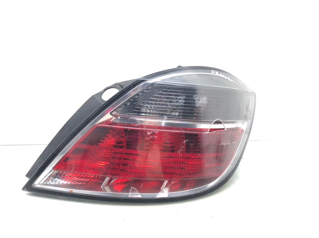 Фонарь задний правый для Opel Astra, 2007 г. 1.8 i бензин б/у