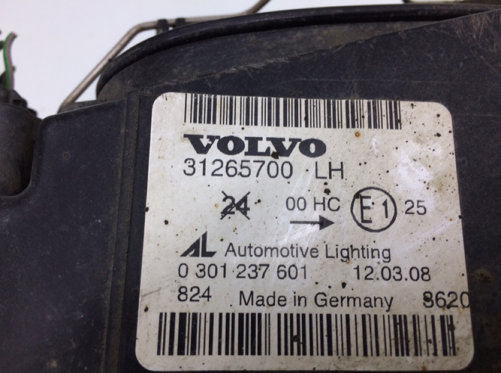 Фара левая для Volvo V50, 2008 г. 2.0 TD дизель б/у — фото 6