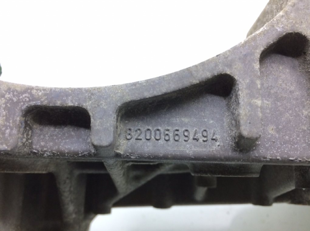 Кронштейн генератора для Renault Megane, 2009 г. 1.5 DCi дизель б/у — фото 6
