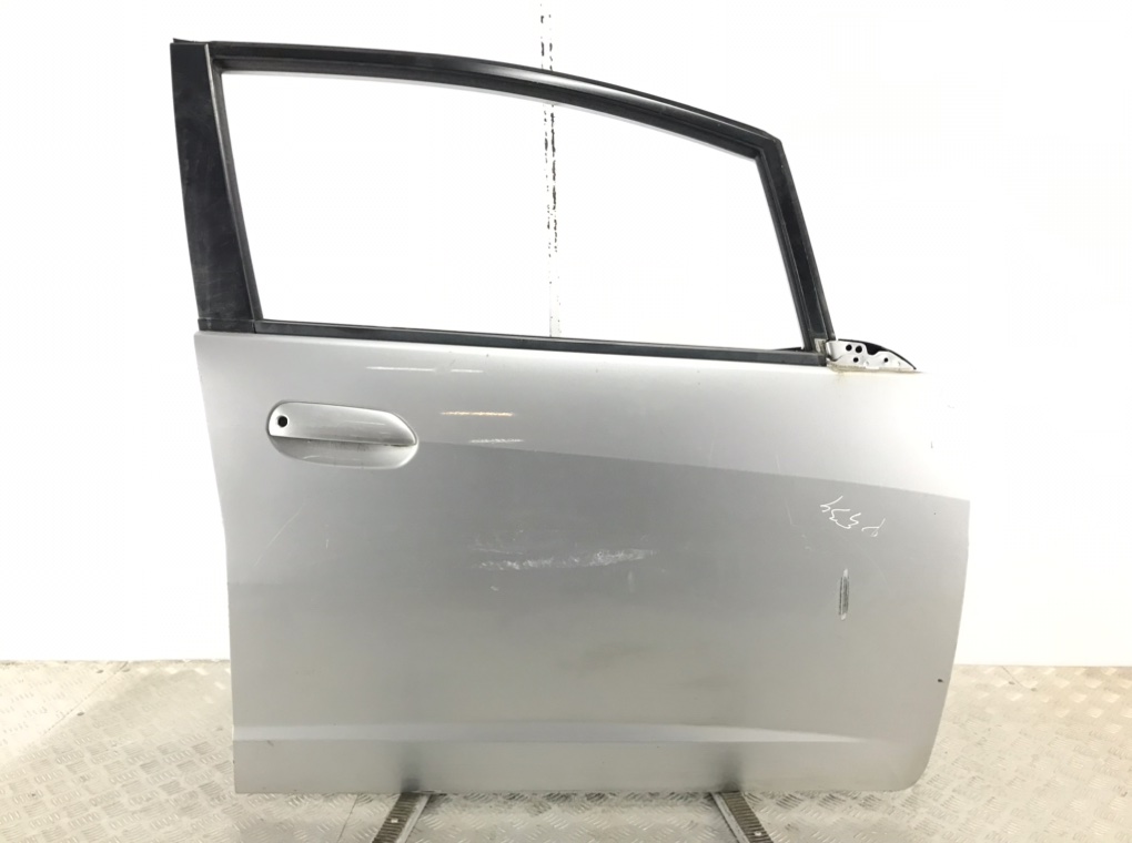 Дверь передняя правая для Honda Jazz, 2010 г. 1.3 i бензин б/у