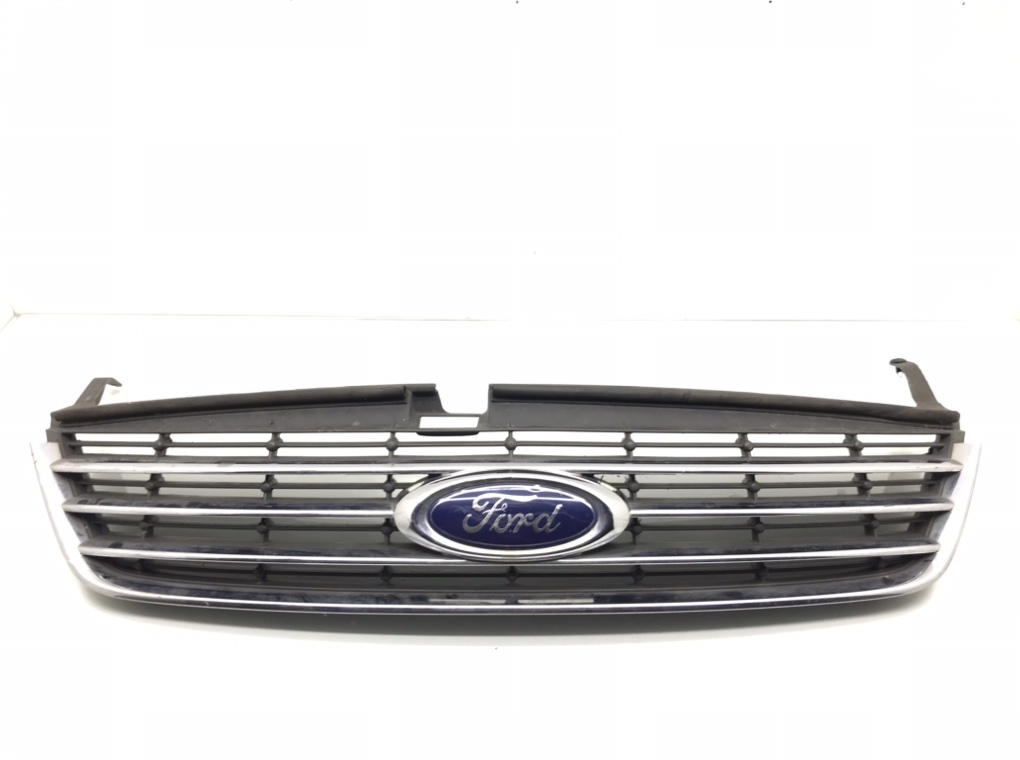 Решетка радиатора для Ford Mondeo, 2008 г. 2.0 TDCi дизель б/у