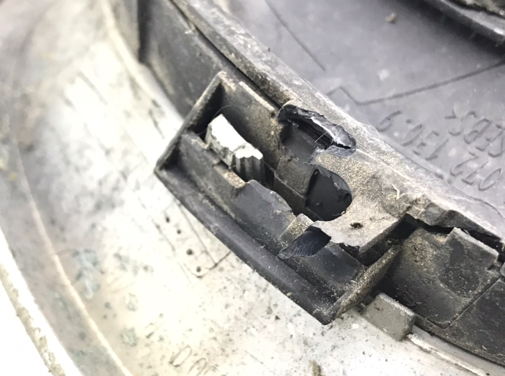 Решетка радиатора для BMW 3 E46, 2005 г. 2.5 i бензин б/у — фото 6