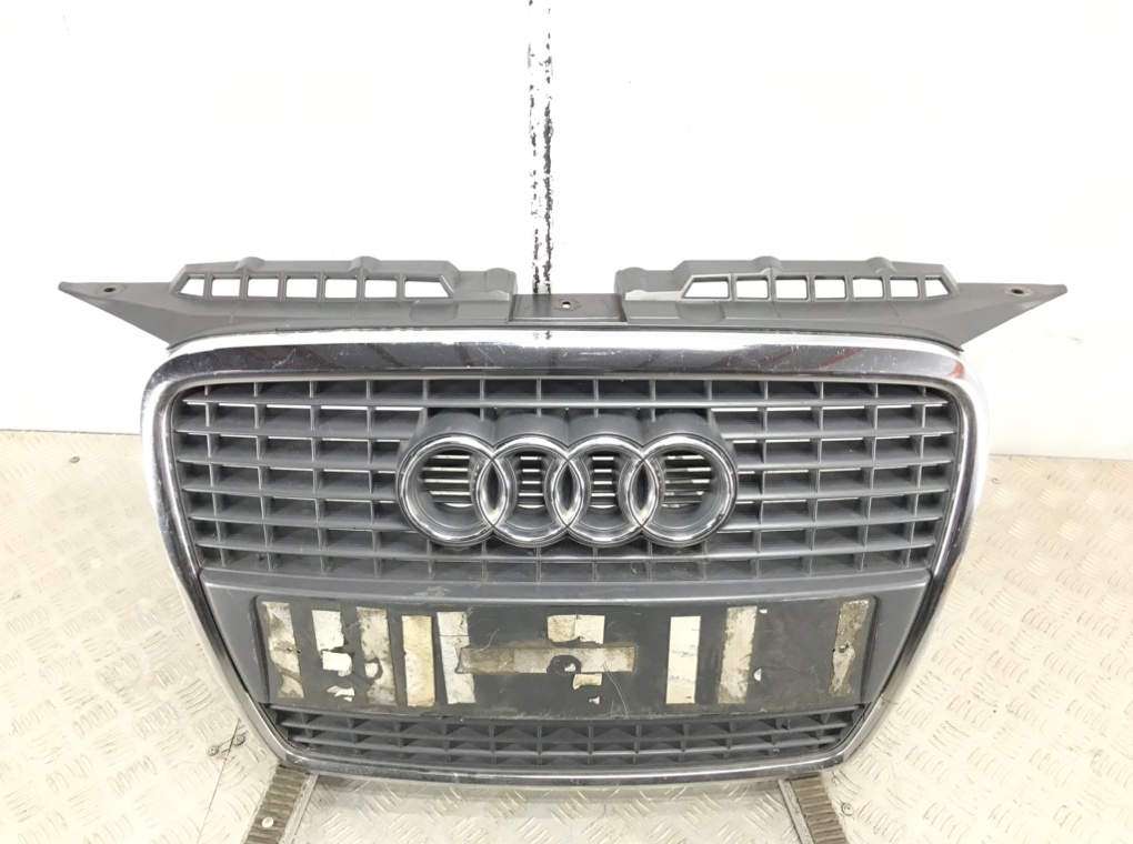 Решетка радиатора для Audi A3, 2008 г. 2.0 TFSI бензин б/у