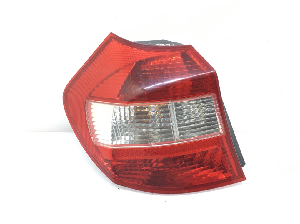 Фонарь задний левый для BMW 1 E87/E81/E82/E88, 2005 г. 2.0 TD дизель б/у