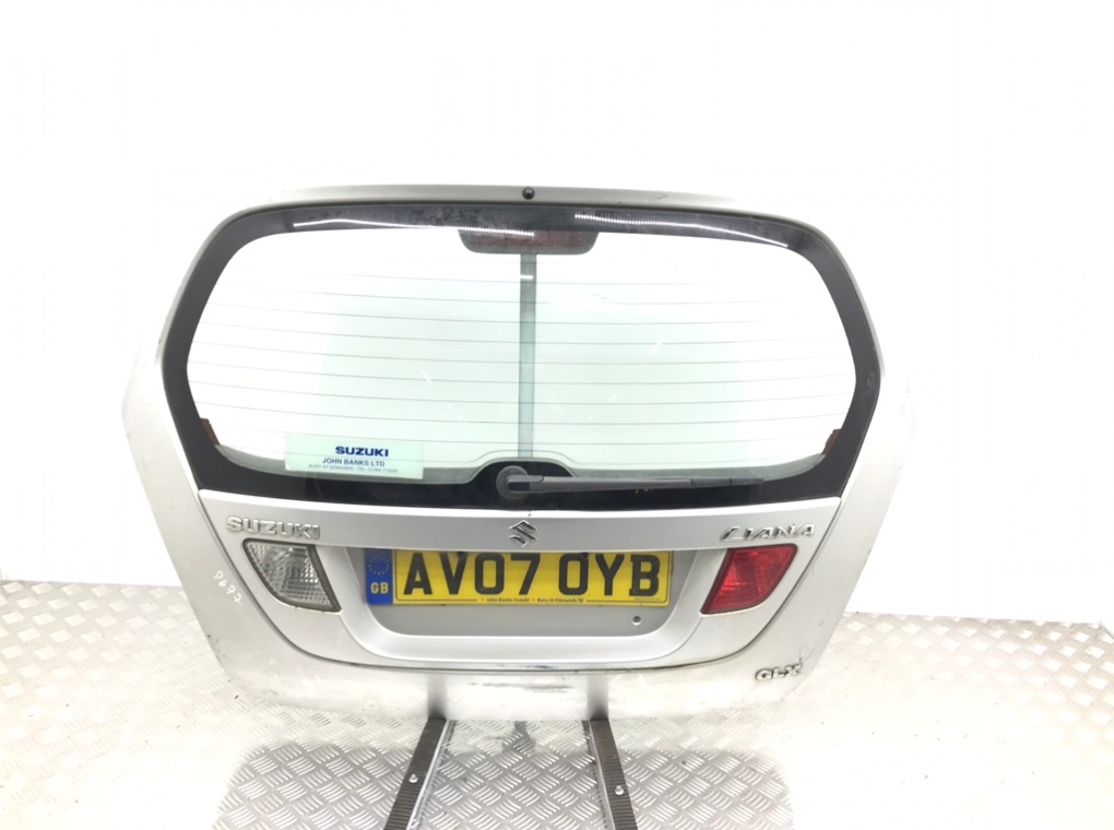 Крышка багажника для Suzuki Liana, 2007 г. 1.6 i бензин б/у