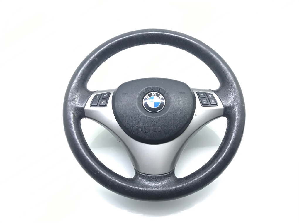 Руль для BMW 1 E87/E81/E82/E88, 2005 г. 2.0 TD дизель б/у