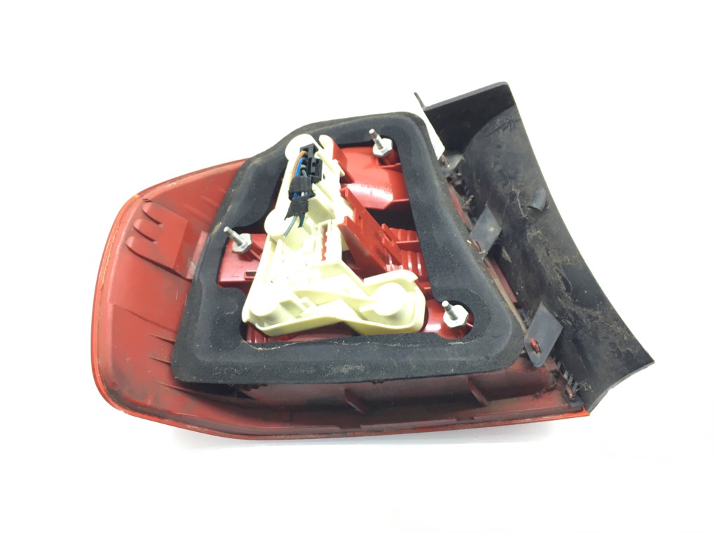 Фонарь задний правый для BMW 3 E90/E91/E92/E93, 2006 г. 2.0 TD дизель б/у — фото 5