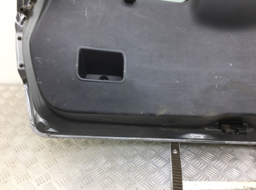 Крышка багажника для Nissan Qashqai, 2011 г. 1.6 i бензин б/у — фото 4