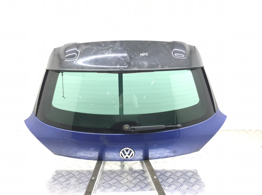 Крышка багажника для Volkswagen Scirocco, 2010 г. 2.0 TDi дизель б/у