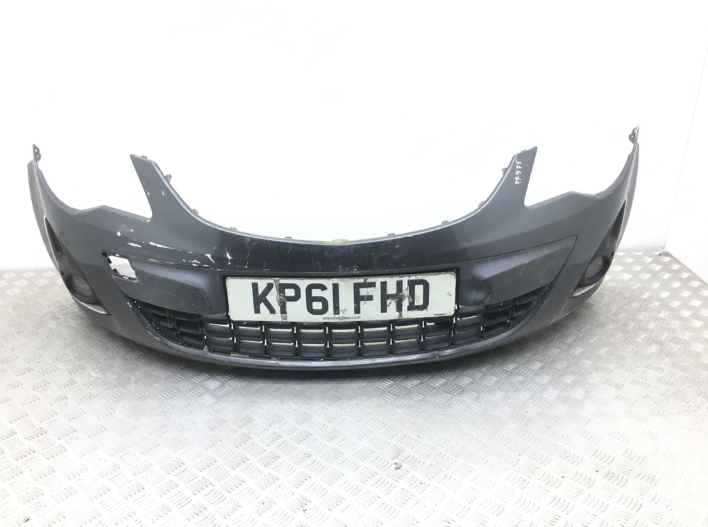 Бампер передний для Opel Corsa, 2011 г. 1.3 CDTi дизель б/у
