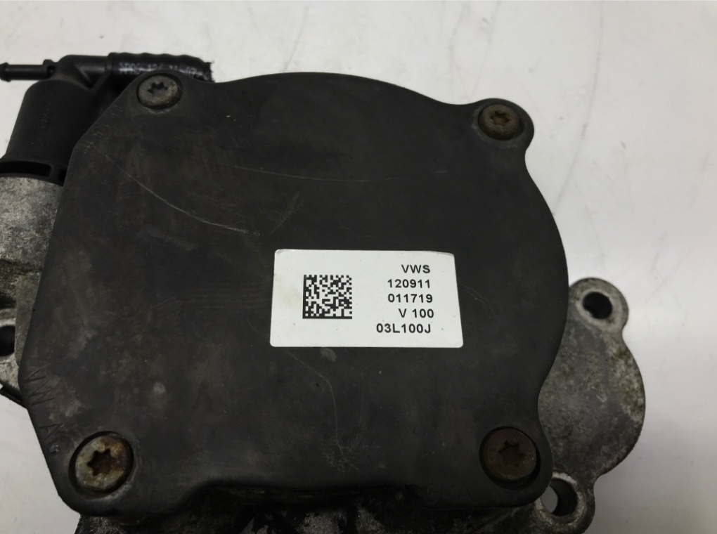 Насос вакуумный для Skoda Fabia, 2011 г. 1.6 TDi дизель б/у — фото 6