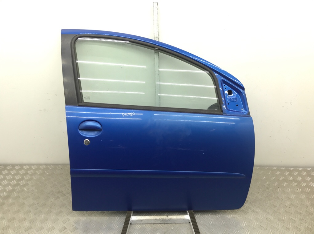 Дверь передняя правая для Toyota Aygo, 2009 г. 1.0 i бензин б/у