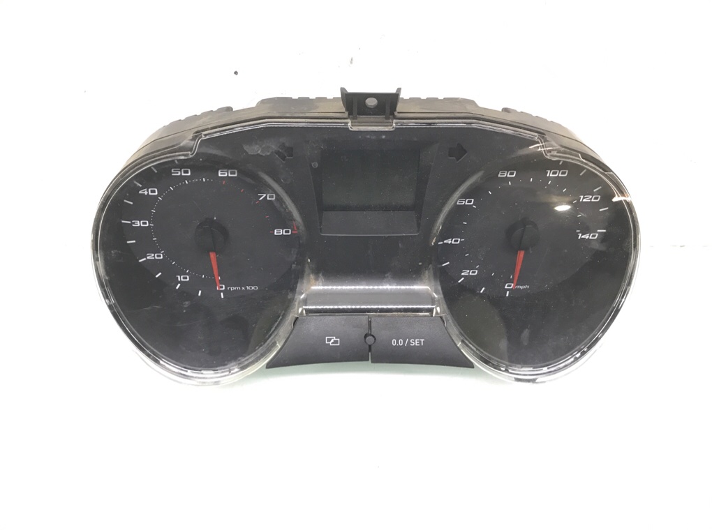 Щиток приборов (приборная панель) для Seat Ibiza, 2010 г. 1.2 i бензин б/у