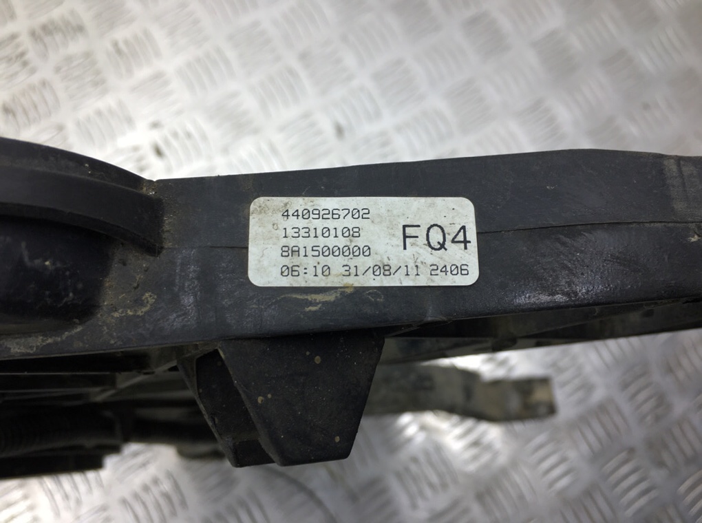 Вентилятор радиатора для Opel Corsa, 2011 г. 1.3 CDTi дизель б/у — фото 6