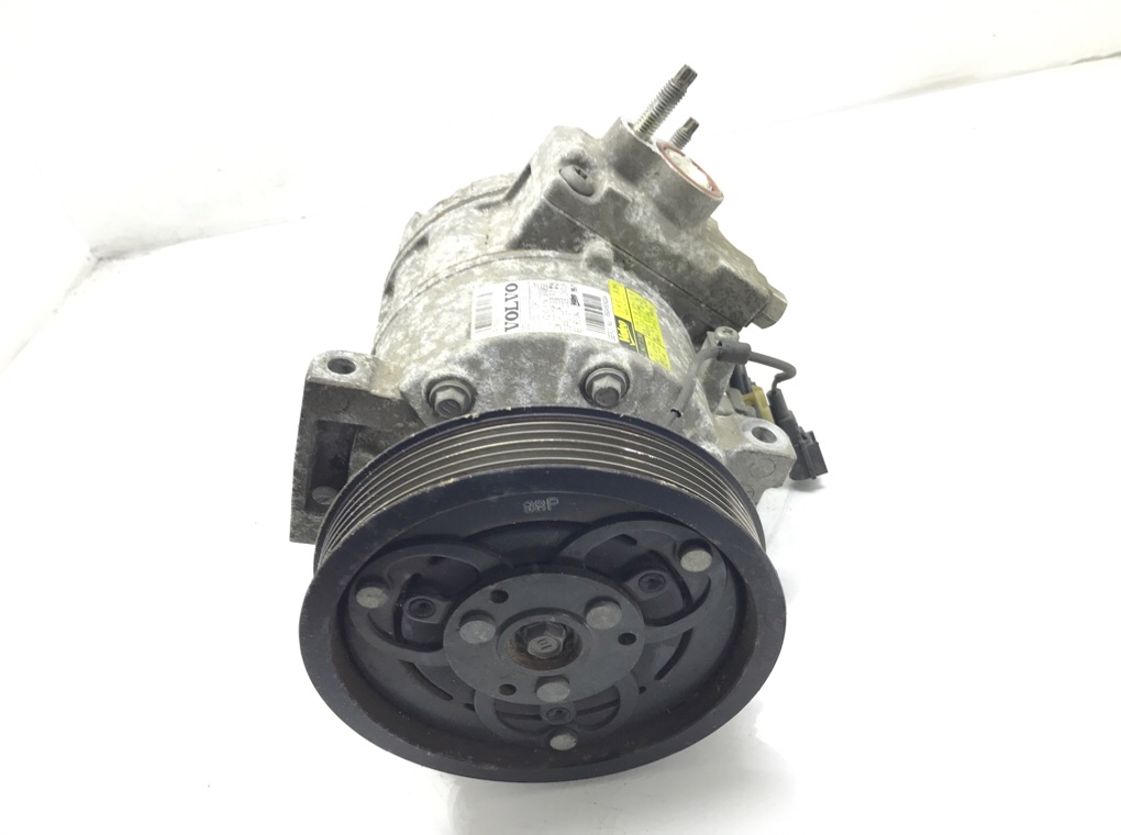 Компрессор кондиционера для Volvo XC90, 2010 г. 3.2 i бензин б/у