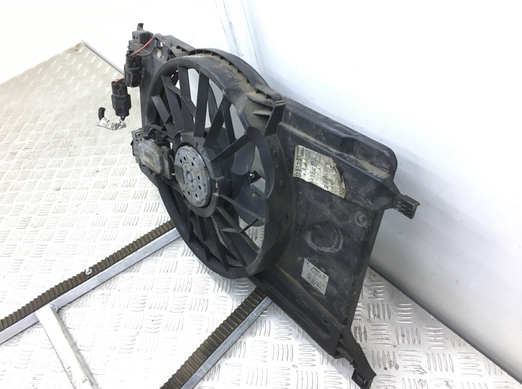 Вентилятор радиатора для Ford Focus, 2005 г. 2.0 TDCi дизель б/у — фото 4