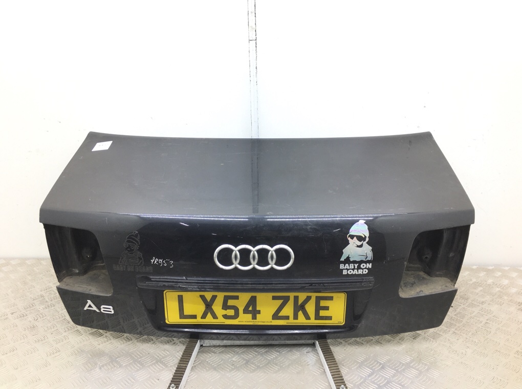 Крышка багажника для Audi A8, 2004 г. 3.0 i бензин б/у