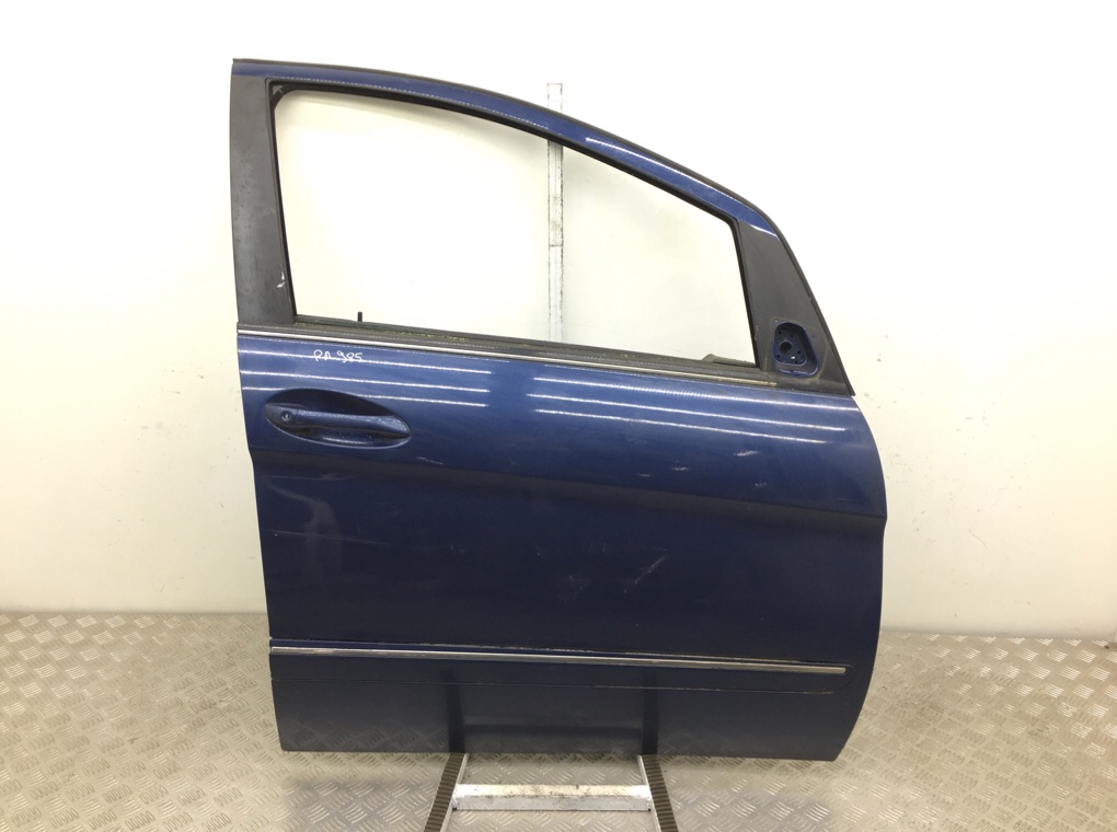 Дверь передняя правая для Mercedes B W245, 2010 г. 2.0 CDi дизель б/у