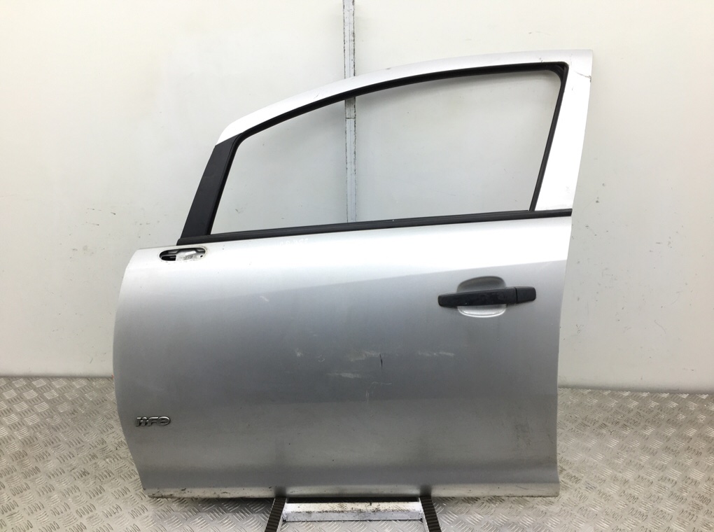 Дверь передняя левая для Opel Corsa, 2008 г. 1.2 i бензин б/у