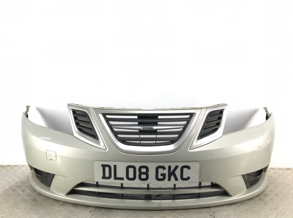 Бампер передний для Saab 9-3, 2008 г. 1.9 CDTi дизель б/у