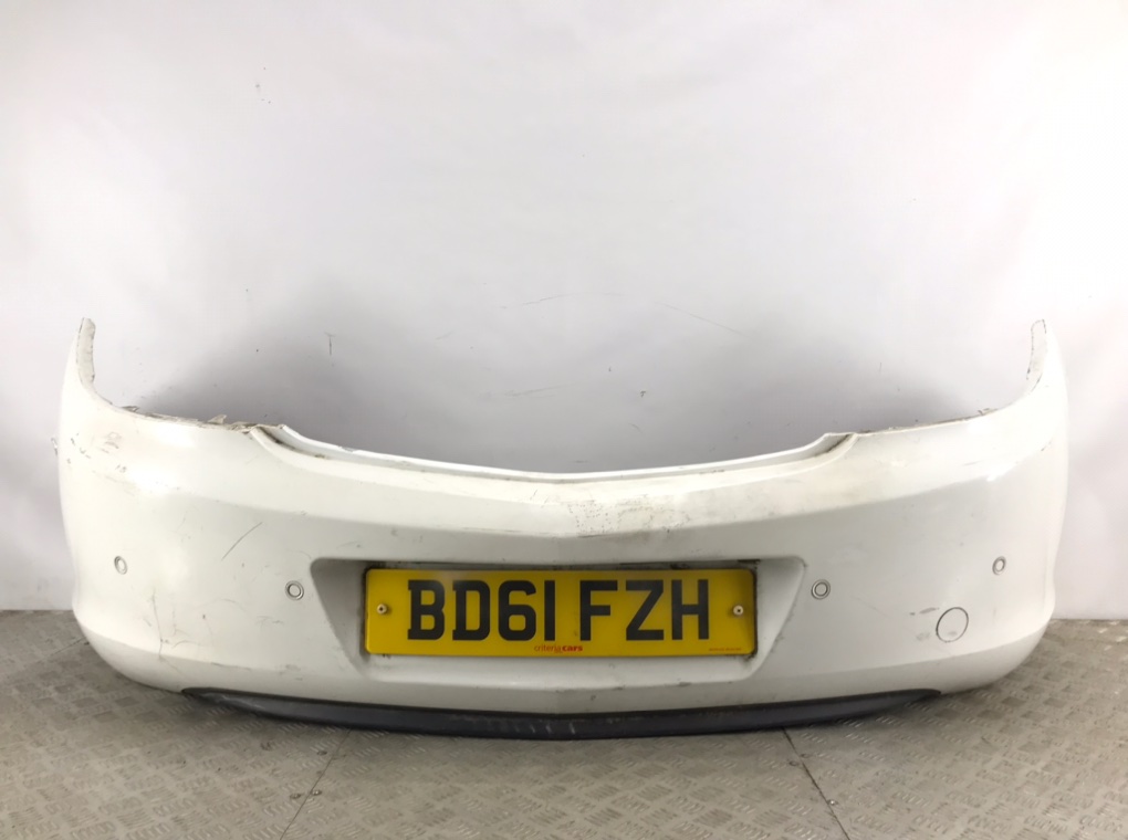 Бампер задний для Opel Insignia, 2011 г. 2.0 CDTi дизель б/у