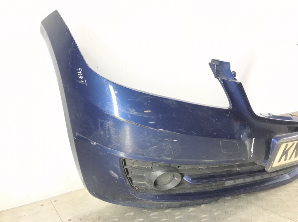 Бампер передний для Mercedes A W169, 2009 г. 2.0 CDi дизель б/у — фото 2