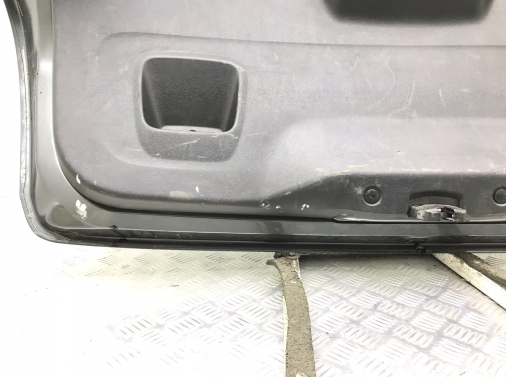 Крышка багажника для Peugeot 308, 2008 г. 1.6 HDi дизель б/у — фото 5