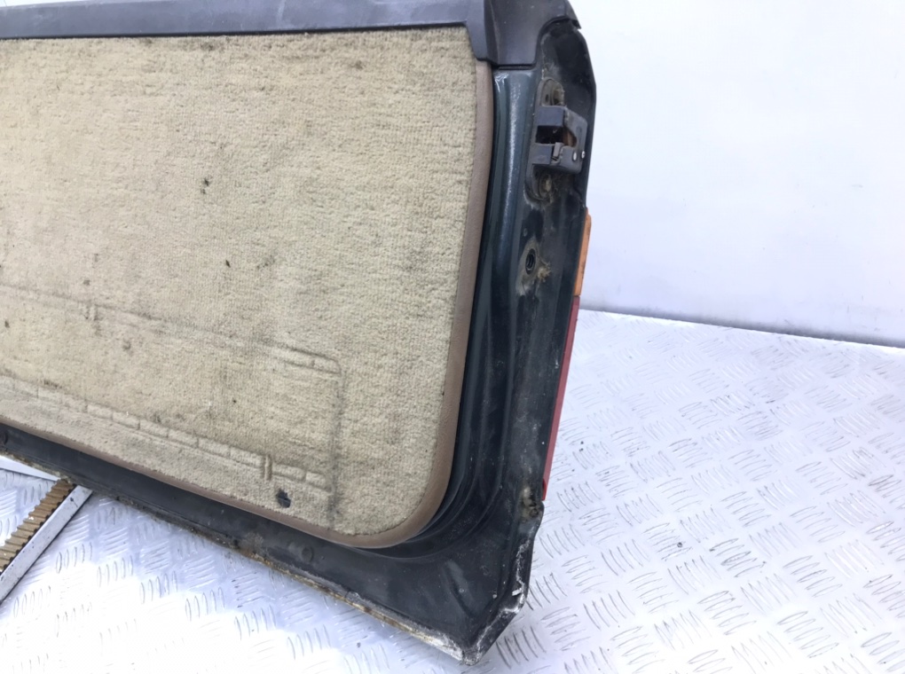 Крышка багажника для Land Rover Range Rover, 1998 г. 2.5 TD дизель б/у — фото 4